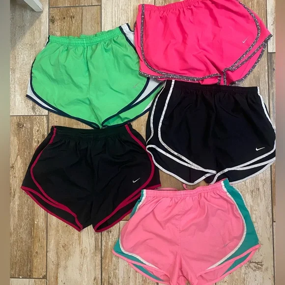 Nike Athletic Shorts Bundle Medium Running Gym- Lot 5 - Picture 1 of 3